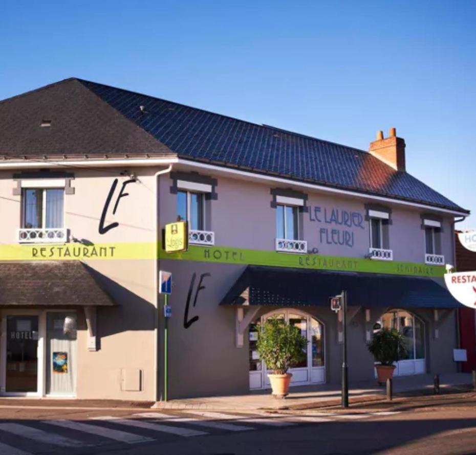 Le Laurier Fleuri Hotel Vertou Exterior photo
